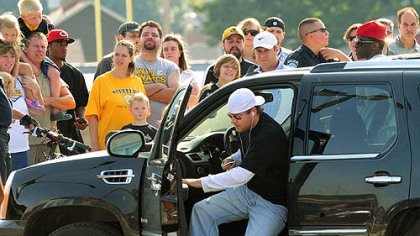 Ben Roethlisberger arrives at Ambridge Area High School stadium yesterday evening.