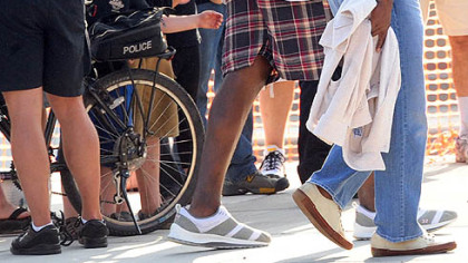 Shaquille O'Neal arrives at Ambridge Area High School stadium yesterday.
