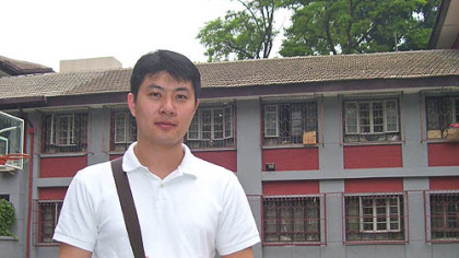 The Pittsburgh Symphony Orchestra's Meng Wang visits the Central Music Conservatory in Beijing. It was the violist's first real visit to the school in more than 10 years.