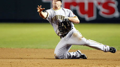 Pirates first baseman Steve Pearce makes the play for an out in the third inning in last night's road game against the Diamondbacks.