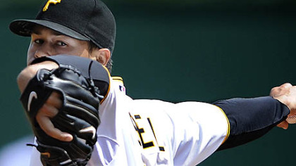Pirates pitcher Ian Snell delivers against the Braves Saturday afternoon.