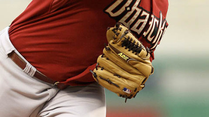 Diamondbacks pitcher Yusmeiro Petit throws in the first inning.