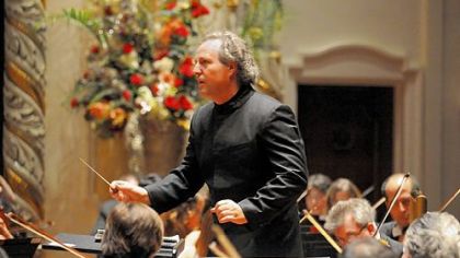 Manfred Honeck and the Pittsburgh Symphony Orchestra wrap up his first season as musical director next month.