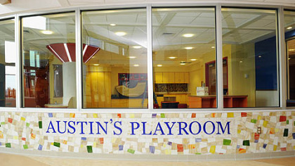 On the hospital's sixth floor, Austin's Playroom -- named for the son of Mario Lemieux -- allows children to play with ill siblings.