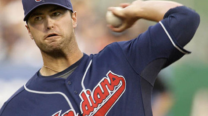 Indians pitcher David Huff pitches in the second inning against the Pirates.