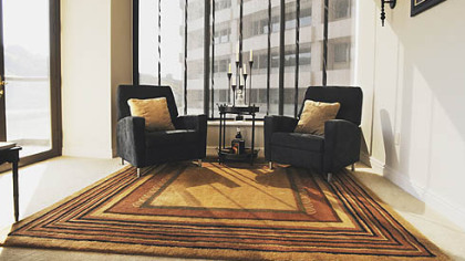 Sitting area off the main room in a 151 First Side condo.