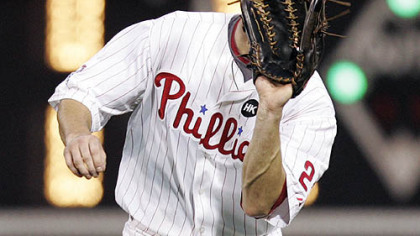 Phillies right fielder Jayson Werth catches a fly ball hit by Pirates catcher Ryan Doumit in the sixth inning of last night's game.