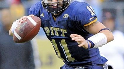 Pitt quarterback Bill Stull scrambles against Louisville in a game last season.