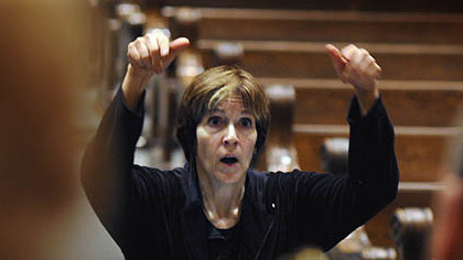Rebecca Rollett, directs a rehearsal of the Pittsburgh Camerata.