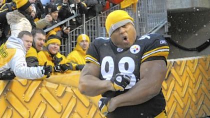 Steelers nose tackle Casey Hampton is entering the final year of his contract.