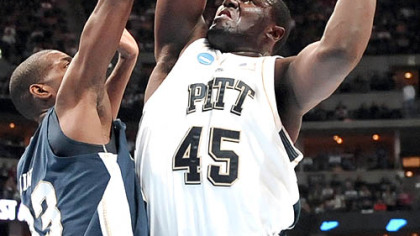 Former Pitt star DeJuan Blair signed with the San Antonio Spurs.