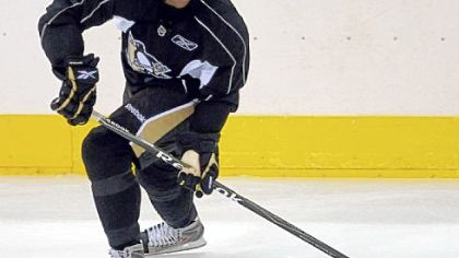 The Penguins signed forward Ryan Bayda to a one-year, two-way contract.