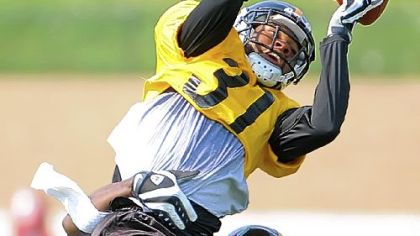 The Steelers released cornerback Keiwan Ratliff.