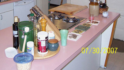 The Highland Park kitchen before the renovation.
