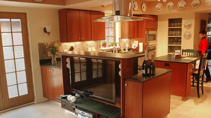 Another view of the kitchen.
