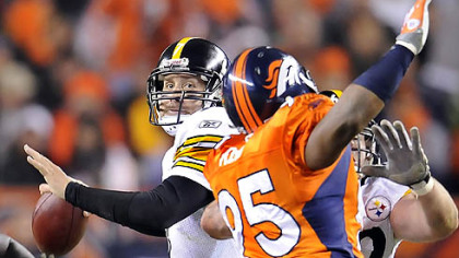 Steelers quarterback Ben Roethlisberger threw three touchdown passes last night.