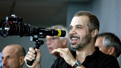 Director Ed Zwick sets up a shot on the set of "Love and Other Drugs" in Pittsburgh.