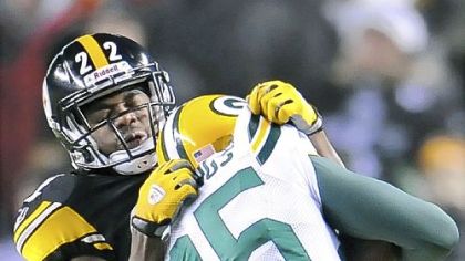 Steelers William Gay takes down Packers Donald Lee.