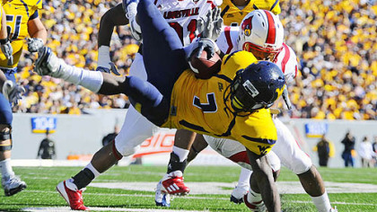 West Virginia running back Noel Devine is dealing with an ankle injury.