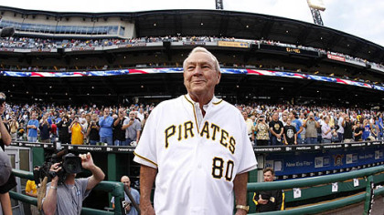Arnold Palmer will receive a Congressional Gold Medal today.