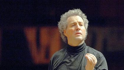 PSO music director Manfred Honeck transported audiences at Heinz Hall.